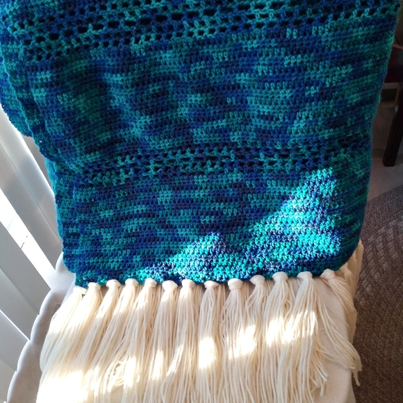 Handmade Afghan - Picture 2 of 7